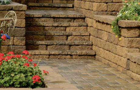 Brown Stone Stepping Stone Retaining Wall